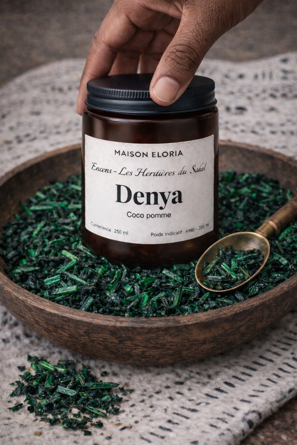 DENYA — La tendresse qui respire